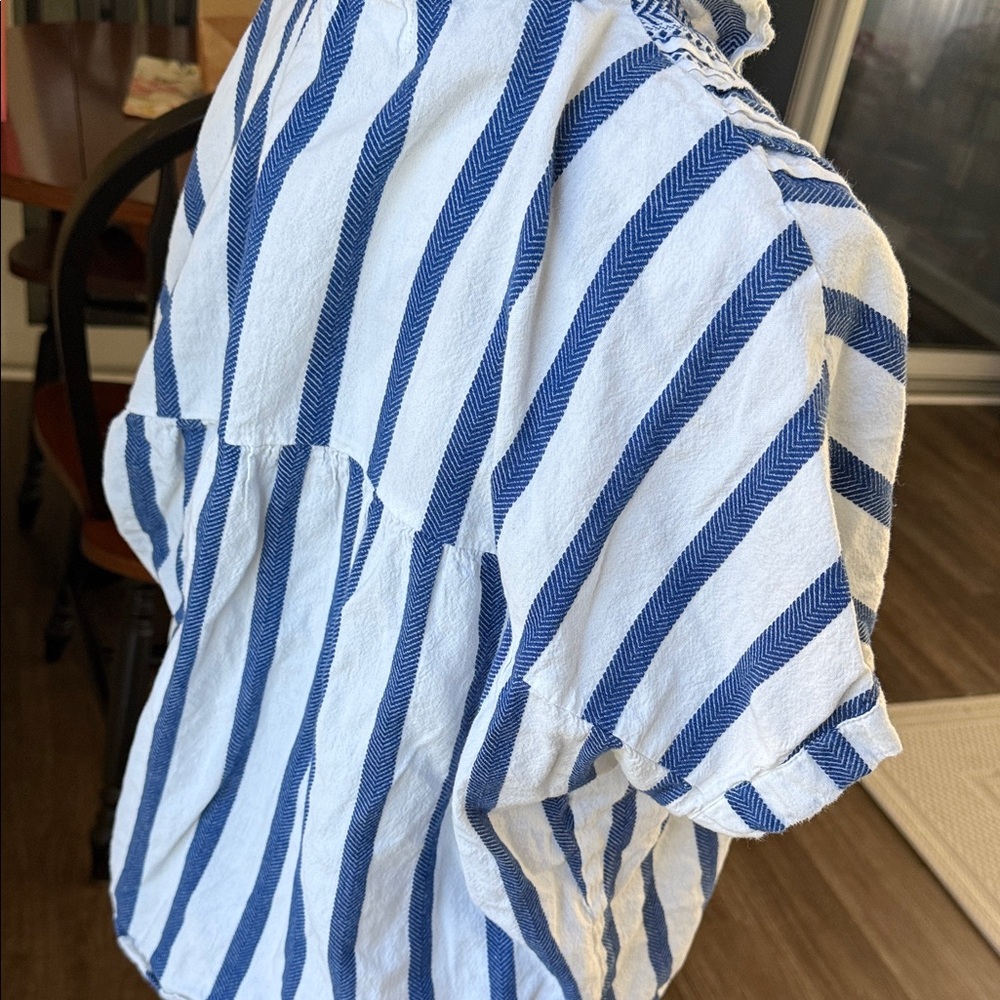 THML White and Navy Blue Striped Short Sleeve Boho Top - Picture 4 of 4
